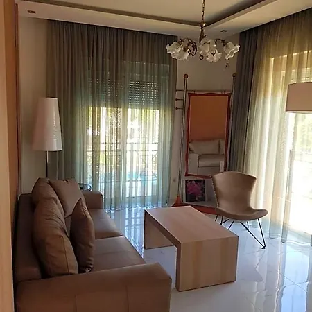 Hotel George 2*