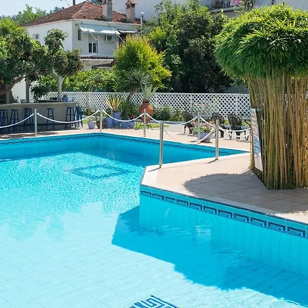 γεώργιος Ξενοδοχείο 2*