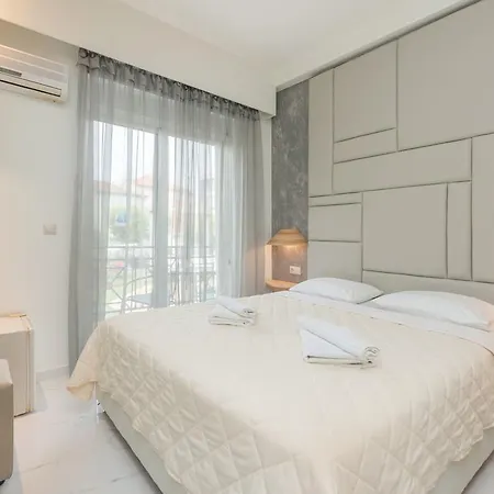 Ξενοδοχείο γεώργιος 2*