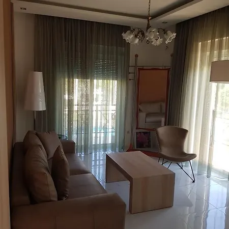 Hotel George 2*